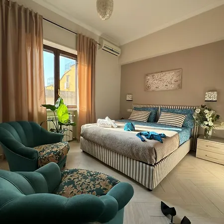 Seasuntour - Over The World Bed and Breakfast 3*