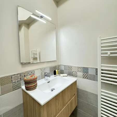 Bed & Breakfast Seasuntour - Over The World 3*